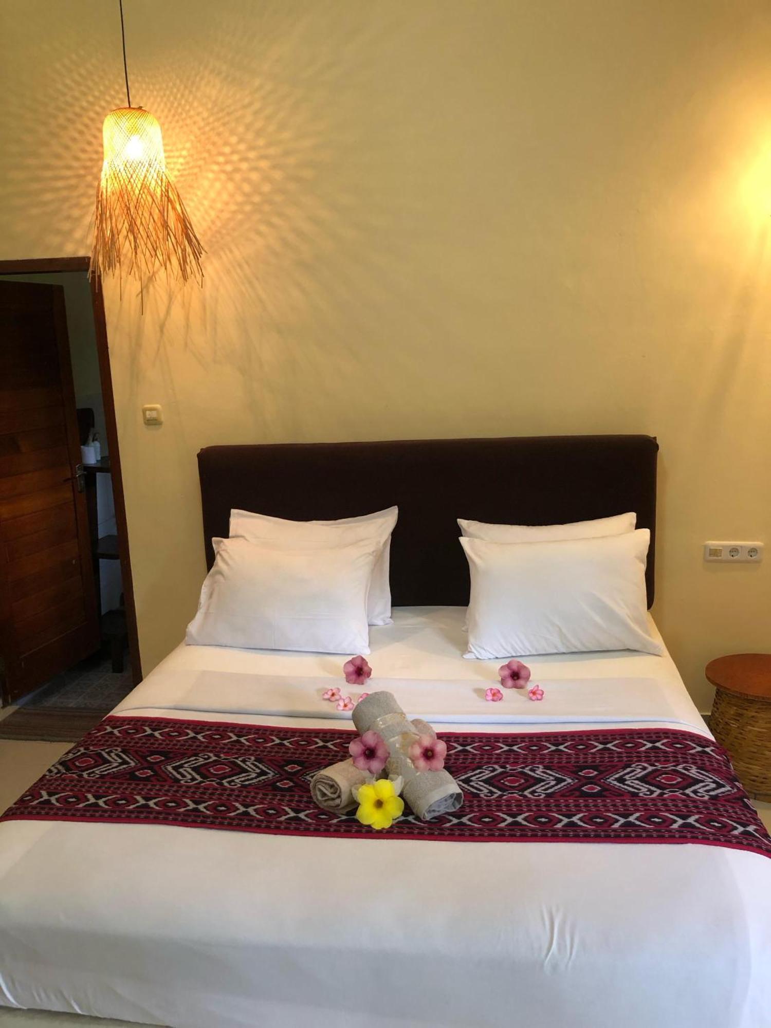 Hotel Waroeng Senaru Zewnętrze zdjęcie